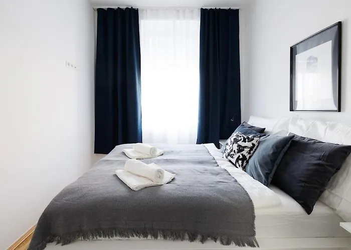 Modern - Netflix 2 Bedroom Viena